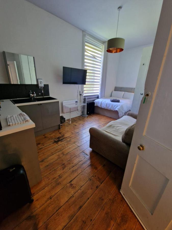 布赖顿4 Quiet Compact Studio With Garden View - Best Location - Comfortable - Quiet公寓 外观 照片